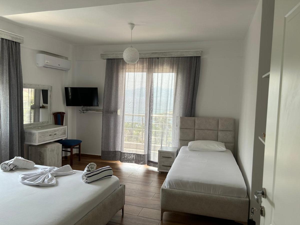 Eri Rooms Саранде Екстериор снимка