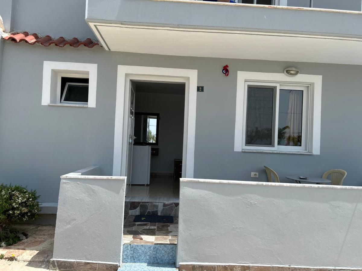 Eri Rooms Саранде Екстериор снимка