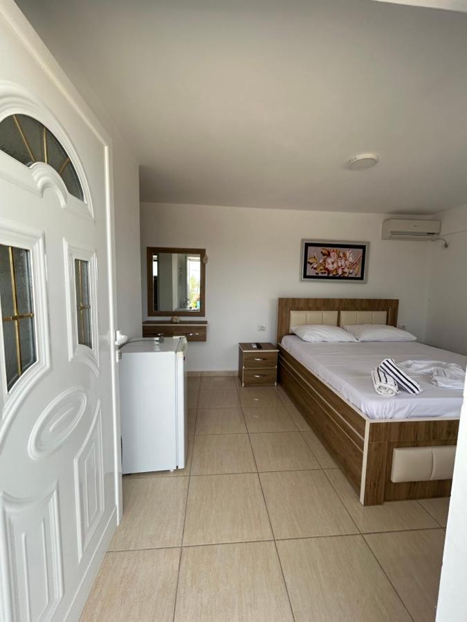 Eri Rooms Саранде Екстериор снимка