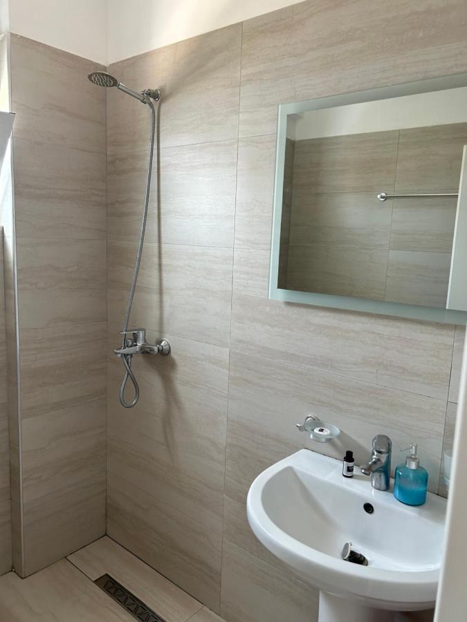 Eri Rooms Саранде Екстериор снимка