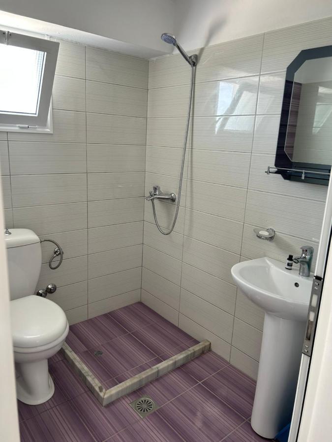 Eri Rooms Саранде Екстериор снимка