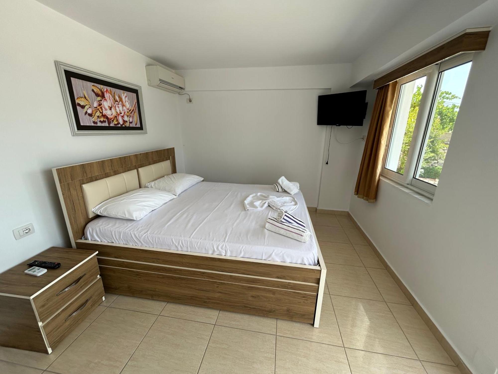 Eri Rooms Саранде Екстериор снимка