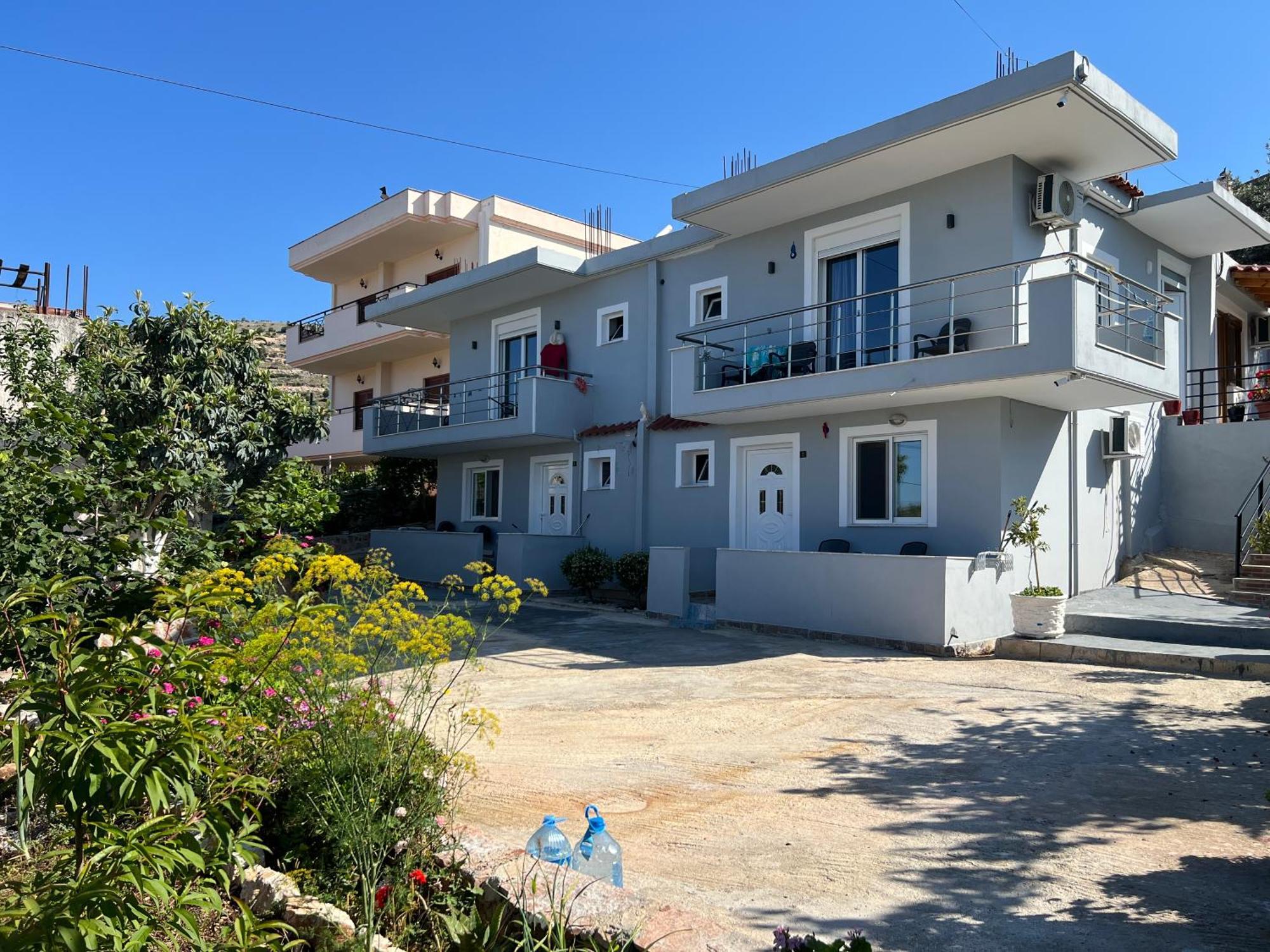 Eri Rooms Саранде Екстериор снимка